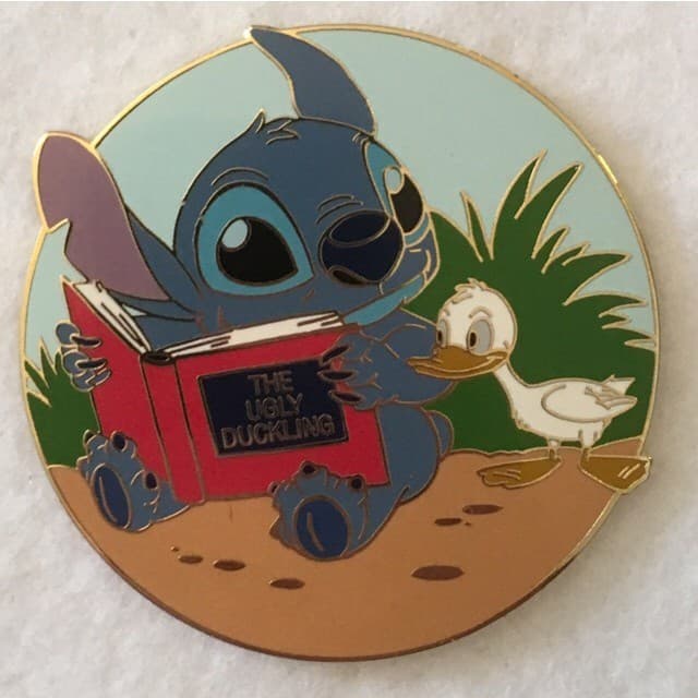 Stitch Reads The Ugly Duckling front
