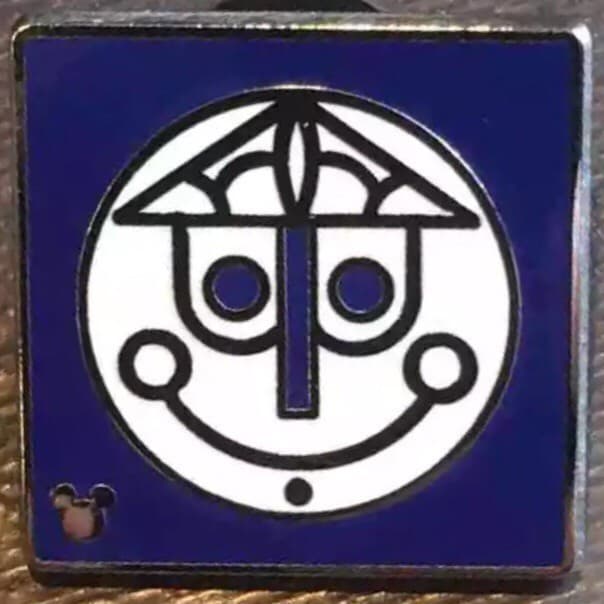 Hidden Mickey 2017 DLR - Attractions - It’s a Small World front