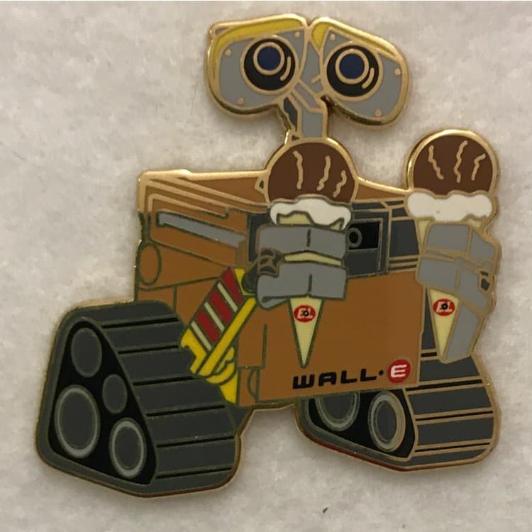 Pin Trader’s Delight - Wall-E front