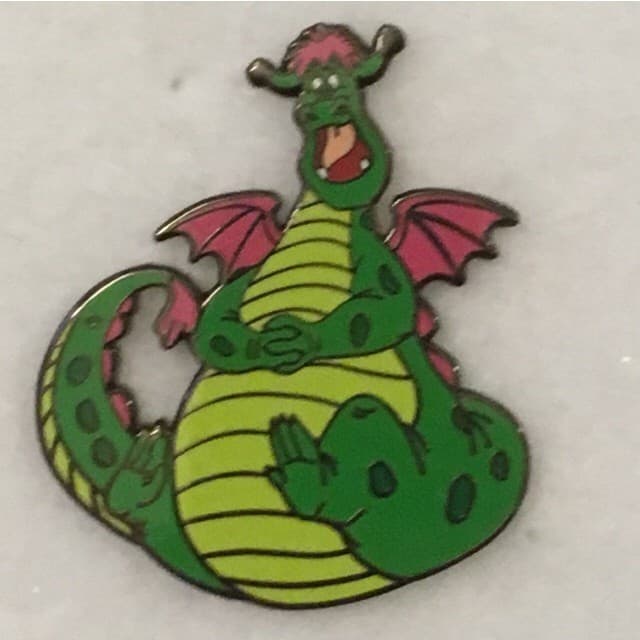 Disney Movie Club - Elliott front