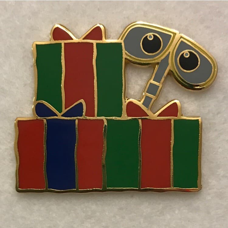 Wall-E Hiding Behind Presents front