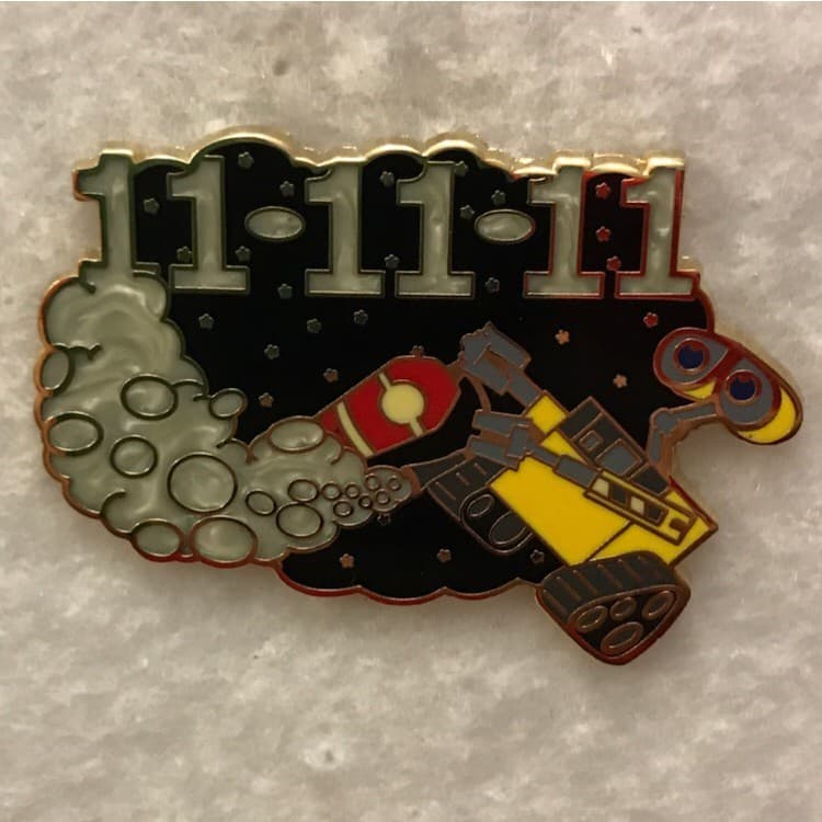 11/11/11 Wall-E front