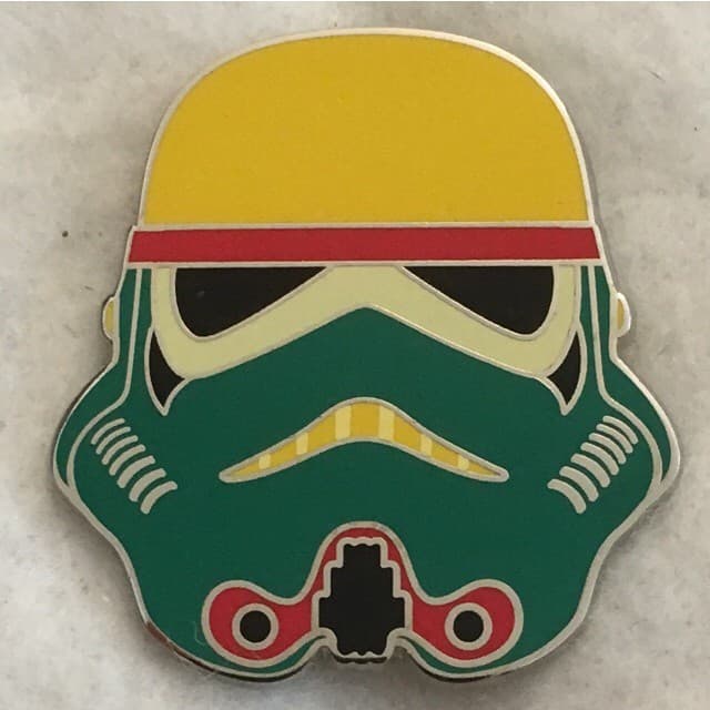 Stormtrooper Helmet Mystery Set - Green Yellow Red front
