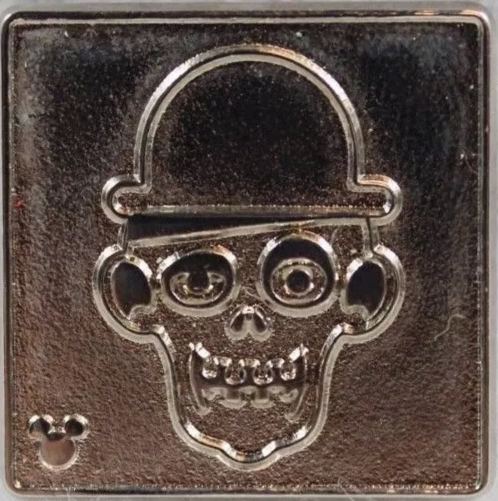 Hidden Mickey 2017 DLR - Attractions - Haunted Mansion Chaser front