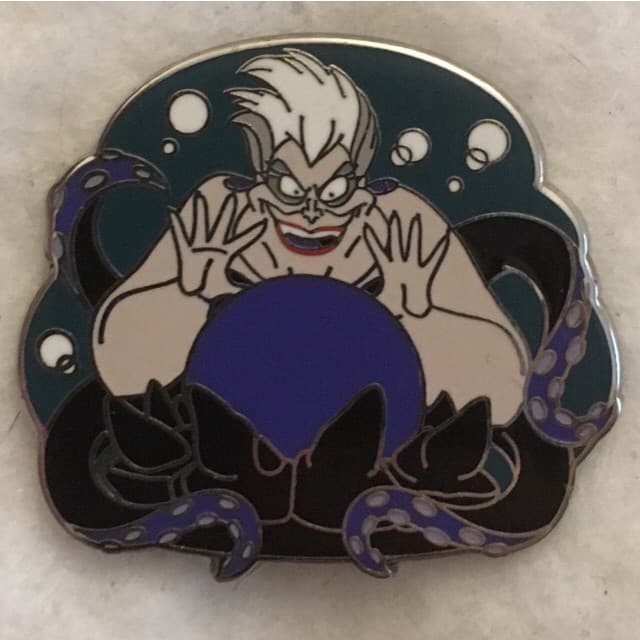 The Little Mermaid Booster Set - Ursula front