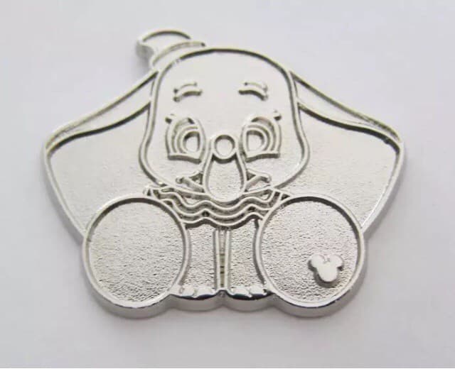 Hidden Mickey 2018 - Big Feet - Dumbo Chaser front