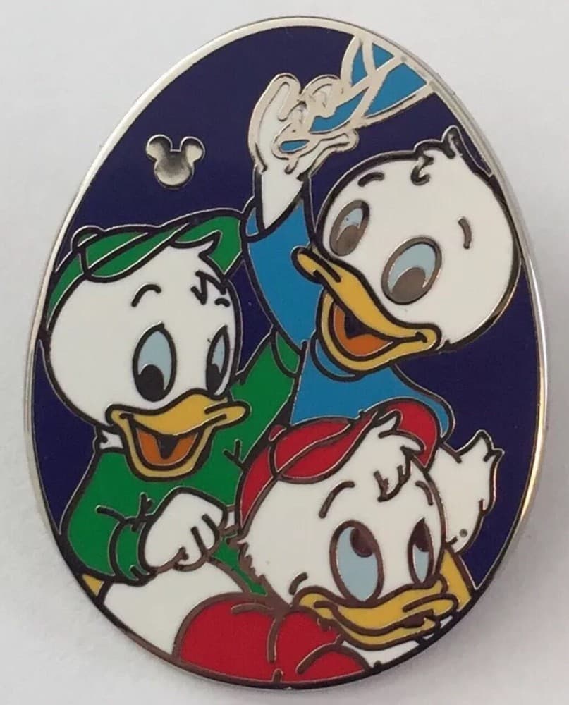 Hidden Mickey 2015 DLR - Disney Ducks - Huey, Dewey, Louie Completer front