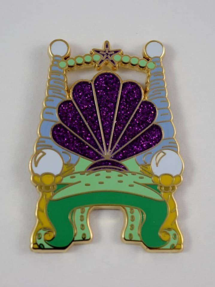 Disney Princess Royal Hall Mystery Set - Ariel Throne front