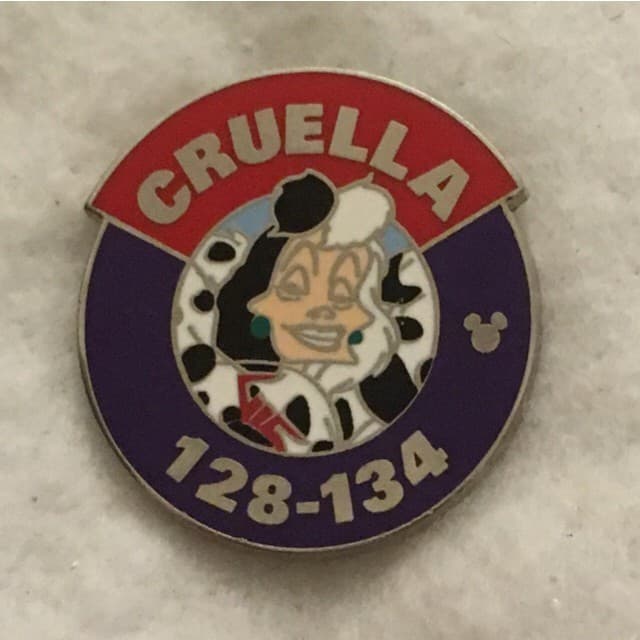 Hidden Mickey 2013 WDW - Parking Signs - Cruella front