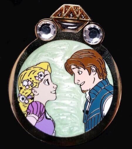 Disney Couples Reveal / Conceal Mystery Set - Rapunzel and Flynn front