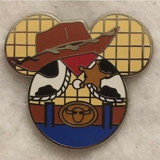 Mickey Mouse Icon Mystery Set - Woody front