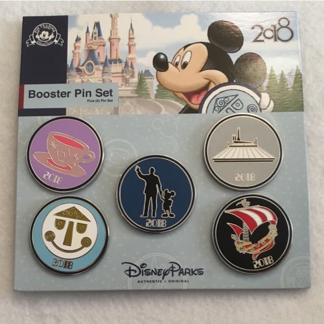 Disney Parks 2018 Booster Set front