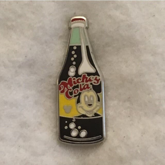 Hidden Mickey 2010 DLR - Sodas - Mickey Mouse front