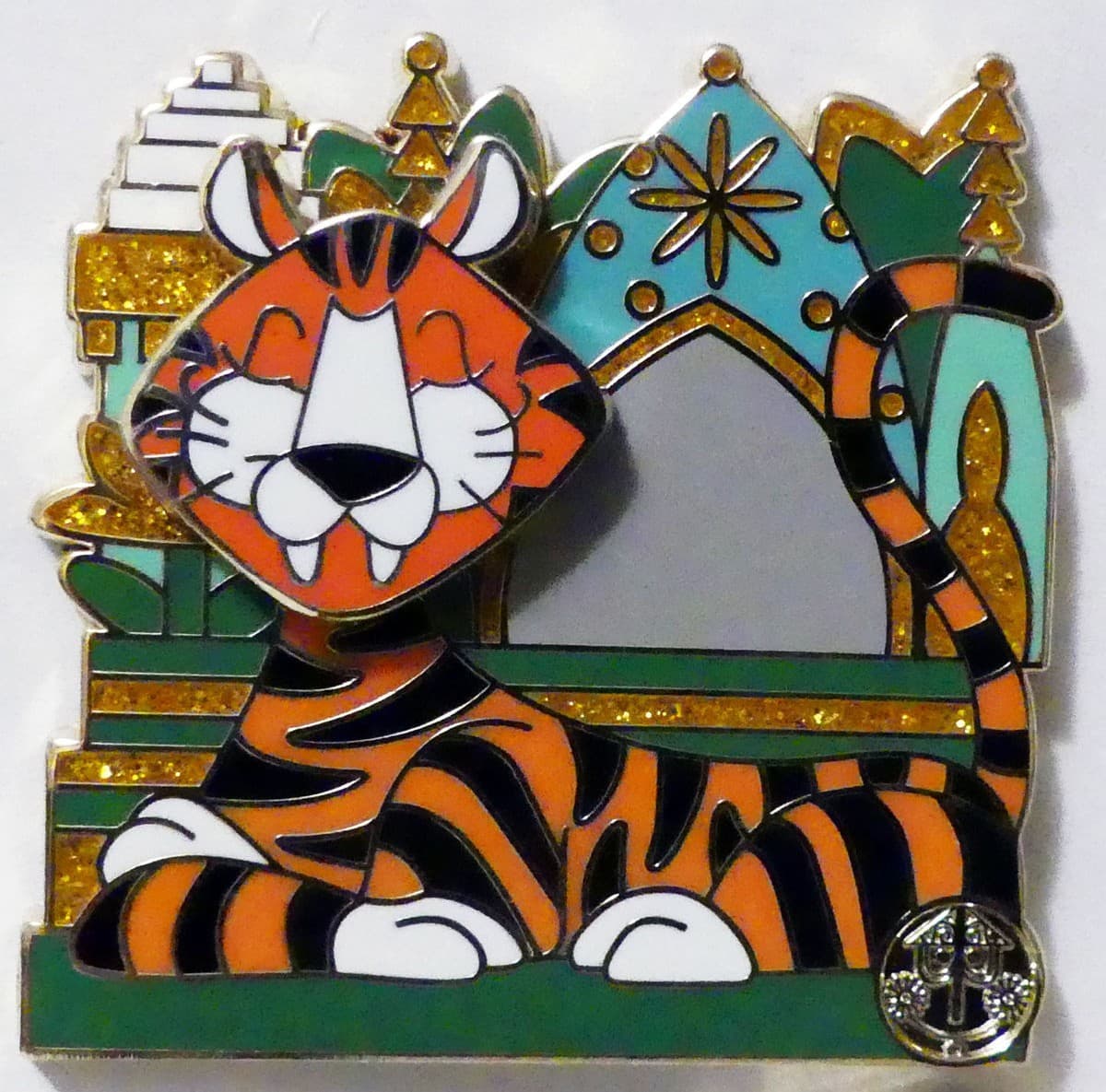 50 Years at Disneyland Park - it's a small world - Mystery Set - Tiger front