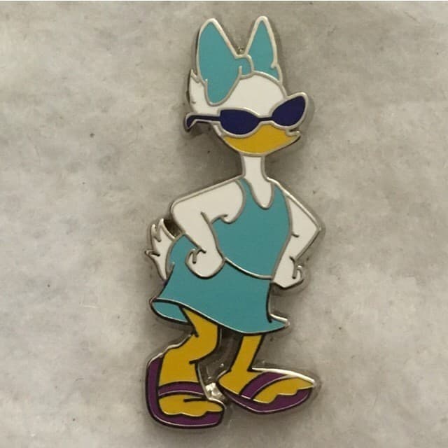 Cool Characters - Daisy Duck front