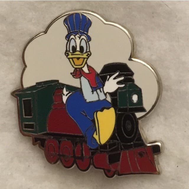Mickey and Friends Train Mystery Set - Donald Duck front