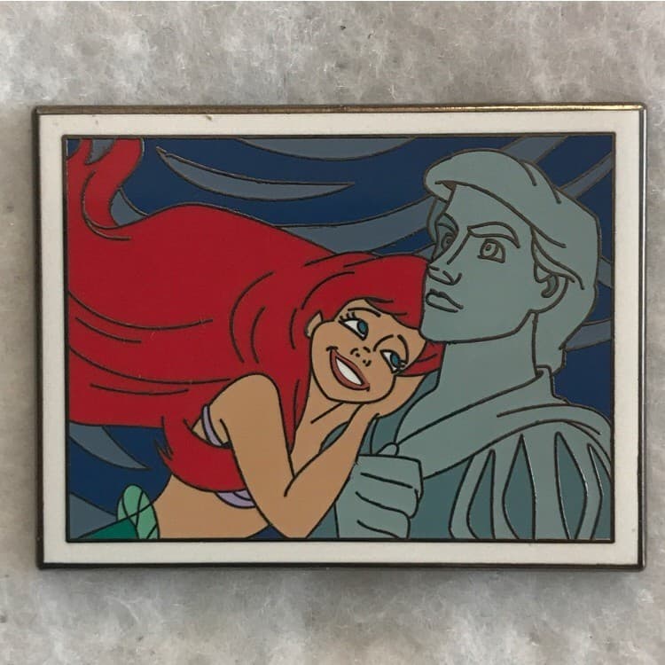 Disney Film Mystery Collection - Ariel and Statue of Eric front