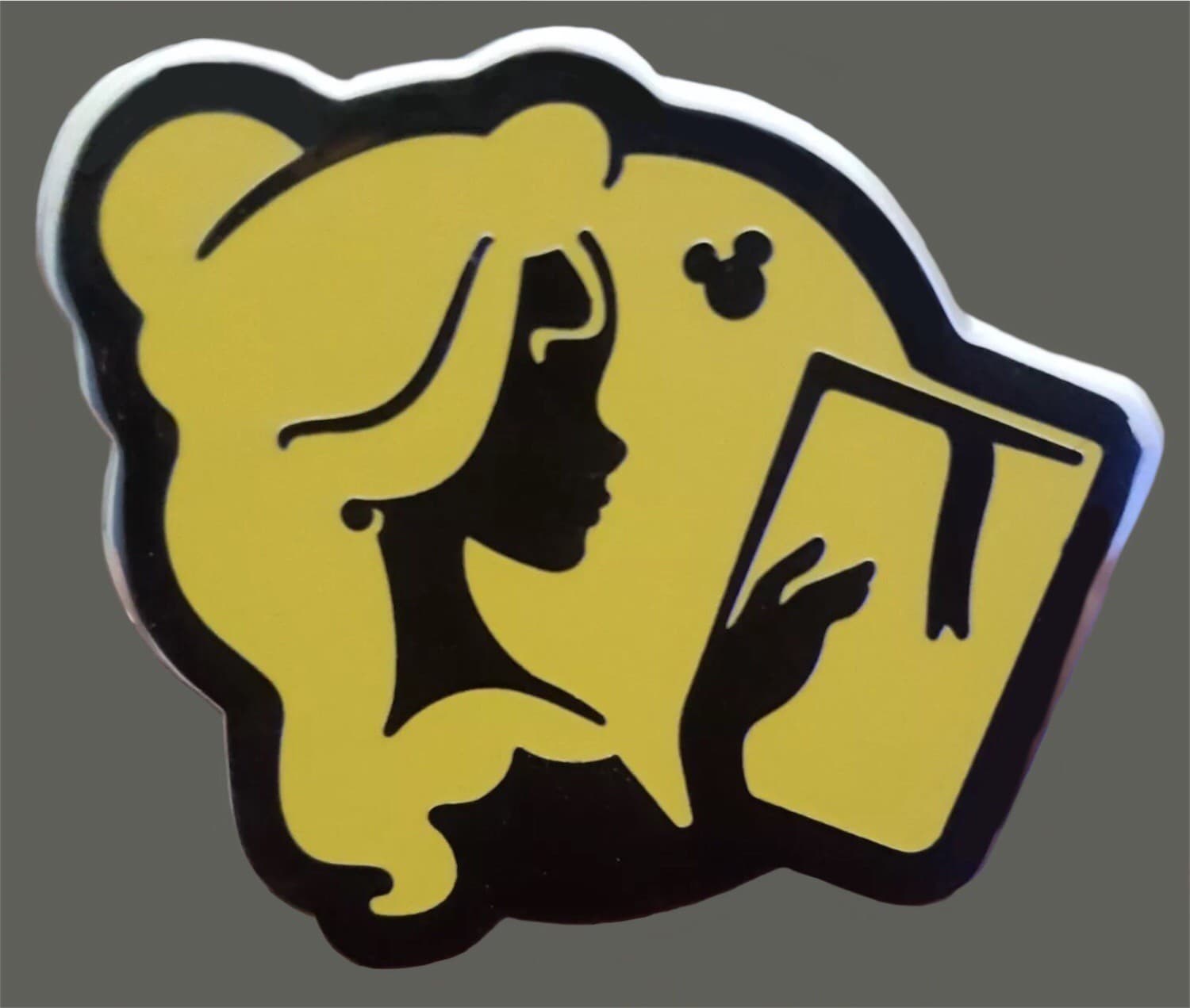 Hidden Mickey 2018 DLR - Silhouettes - Belle front