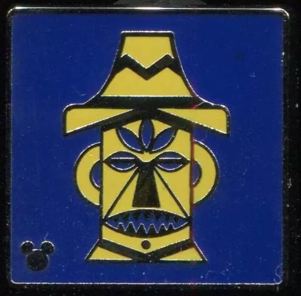 Hidden Mickey 2017 DLR - Attractions - Enchanted Tiki Room front