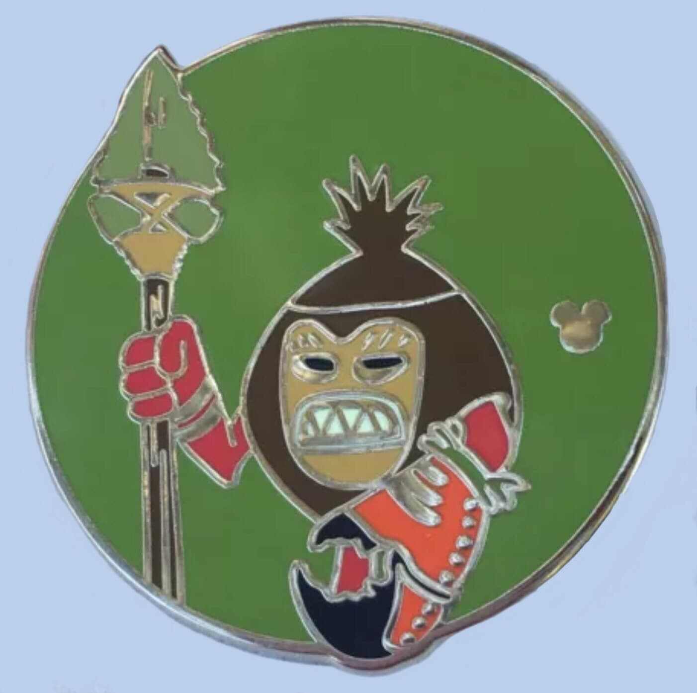 Hidden Mickey 2018 DLR - Moana Coconuts - Green Claw front