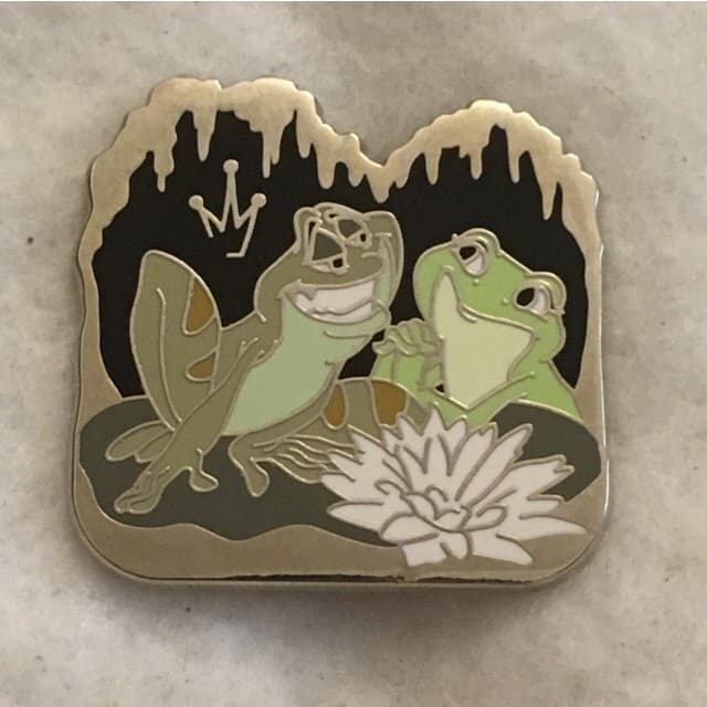 Disney Couples Mystery Set - Naveen and Tiana front