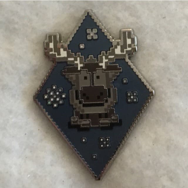 Frozen Pixelated Mystery Set - Sven front