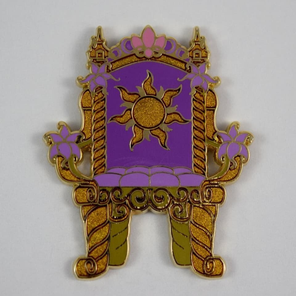 Disney Princess Royal Hall Mystery Set - Rapunzel Throne Chaser front