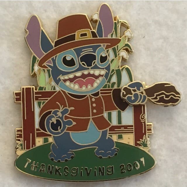 Thanksgiving 2007 - Stitch front